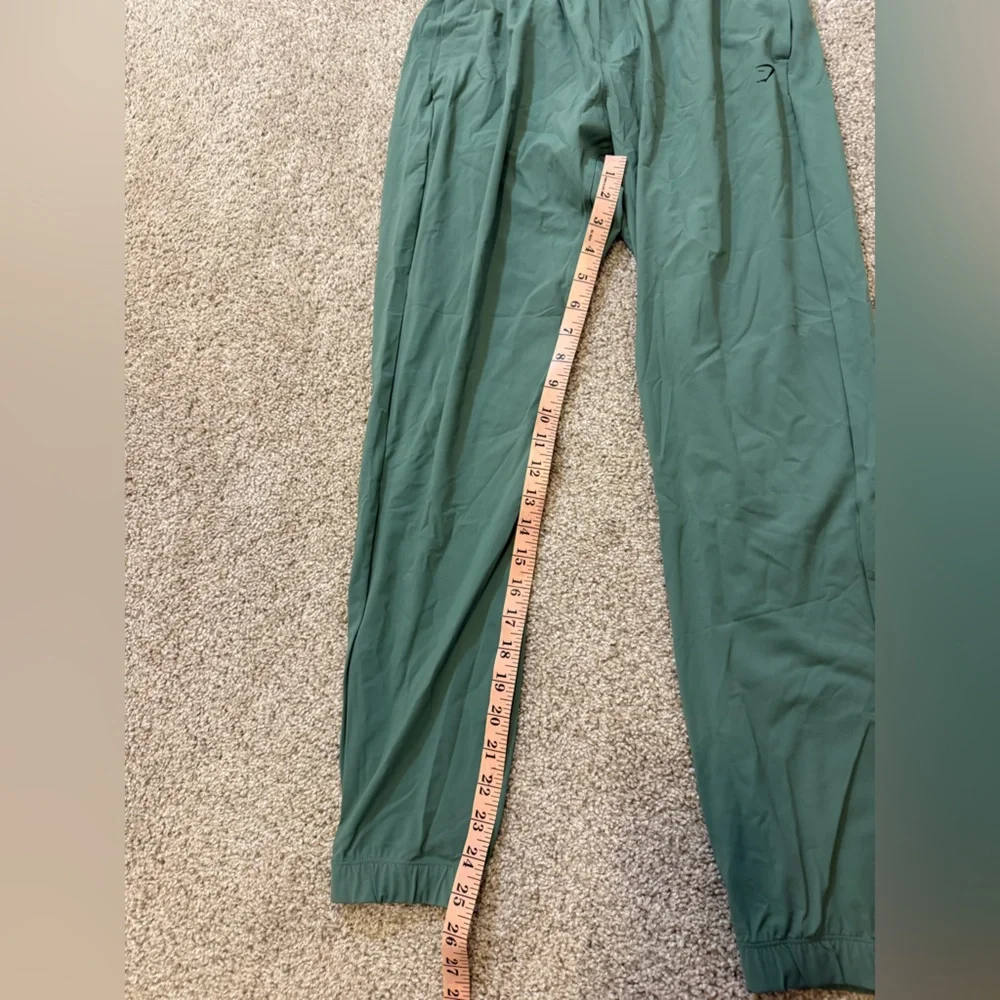 Gymshark Men’s Olive Green‎ Joggers Medium